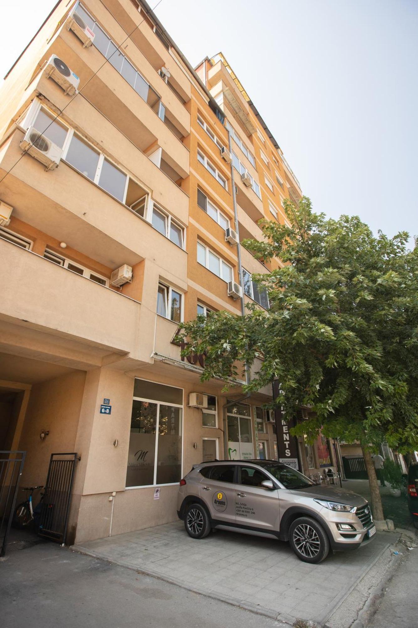 4 Rooms Apartments Ni Exteriér fotografie