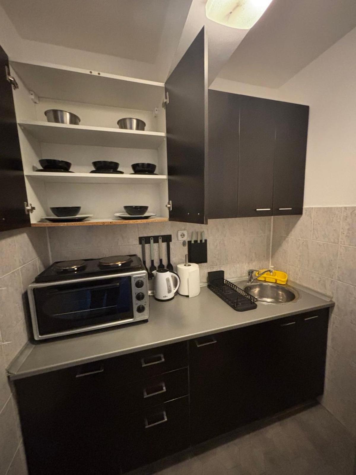 4 Rooms Apartments Ni Exteriér fotografie
