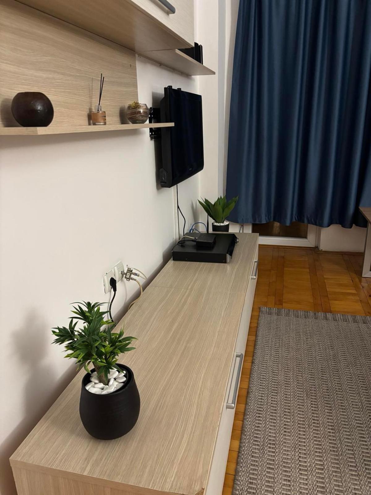 4 Rooms Apartments Ni Exteriér fotografie
